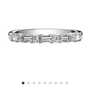 Beautiful stackable CZ ring